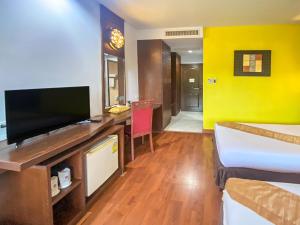 The Ligor City Hotel