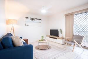 Spacious Apartment, Walk To Kings Beach