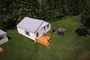 Beachfront Cottage #2- Maijac Resort & Marina - Commanda