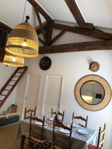 LES LOGES DE BACCHUS Le Carpe Diem