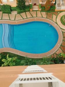 Puerto Princesa Palawan Queen Bed Studio with Pool, Gym, Security, View