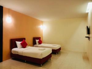 เพชรมณีกาญจน์ บีช รีสอร์ท