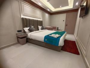 Hotel Gagan Suite