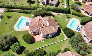 Villas with private pool just 400 meters from the Costa Rei - beach
