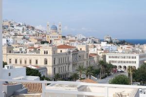 Dolce Vita Ermoupolis I