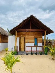 Amwaj Blue Cabana Arugambay - Panama