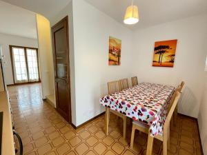 Beachside Holiday Home in Porto Santa