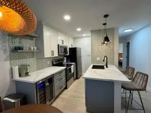 Boho Island Paradise Remodel 2BR - Kawailiula