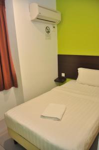 Kuching Transit Inn