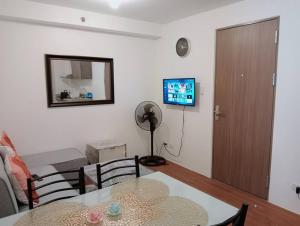 Condotel in Pasig City - Hampton Gardens