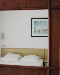 Hotels Hotel du Port : photos des chambres