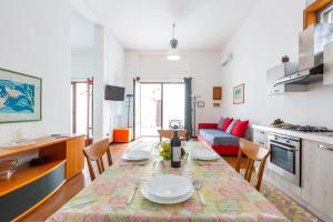 Casa Sabre by BarbarHouse