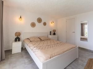 Villa frente al Mar con Piscina y Playa Privada