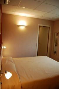 Hotels Le Logis De La Lys : photos des chambres