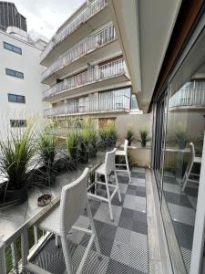 JOIA PARIS - MOISANT