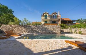 Cozy Home In Mirlovic Zagora