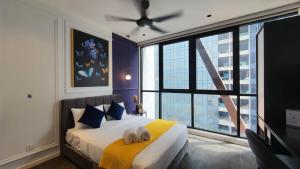 Klcc Suites at Twin Tower