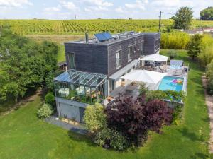 Villas Villa d'exception M54 Vouvray a 2H au sud de Paris proche Amboise Chenonceau Chambord : photos des chambres