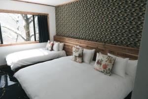 The Brueys Lodge Tangram Madarao