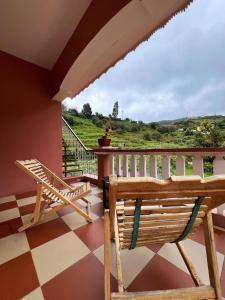 Chill Inn - Families Only