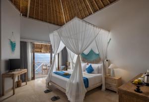 Suite Hướng biển (Suite Ocean View)