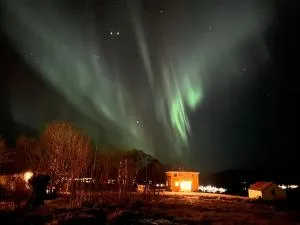 PederStua, a classic fisherman's farm house in the middle of Lofoten - Haug