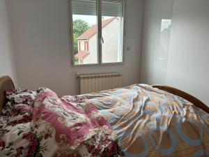 Sejours chez l'habitant Chambre a louer a Chelles 20 minutes de Paris ou Disneyland RER E : photos des chambres