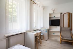 Royal Baths Standard Studio by BookingHost