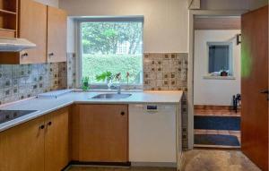 2 Bedroom Stunning Home In Erslev