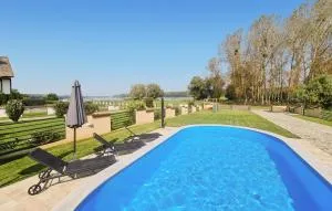 Stunning Home In Aljmas With Wifi - Opatovac