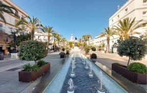 Stunning Apartment In Cadiz With Wifi