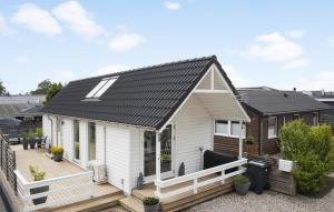 Beautiful Home In Otterup With Wifi