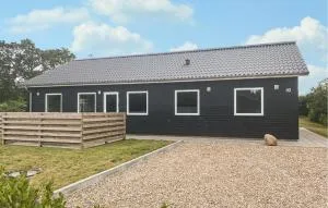4 Bedroom Amazing Home In Skjern - Skjern