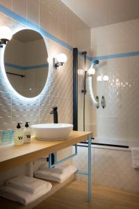 Hotels Hotel Best of Both - Divonne-les-Bains : Cosy Duo