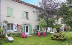 2 Bedroom Stunning Home In Burzet