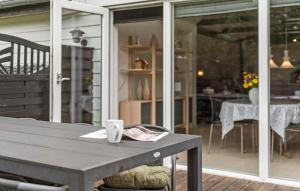 Awesome Home In Hemmet With Wifi