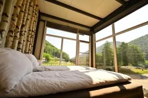 La Izvor Sadu - 勒希纳里