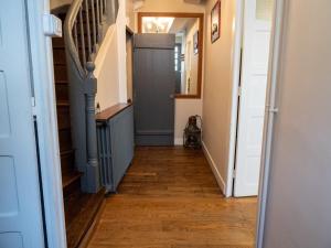 Chez Dizjon, A Stunning Canalside Property