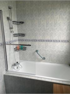 Appartements Apt 2 pieces, vue admirable, localisation exceptionnelle a 20 mn de Paris : photos des chambres