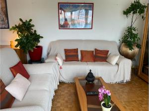 Appartements Apt 2 pieces, vue admirable, localisation exceptionnelle a 20 mn de Paris : photos des chambres