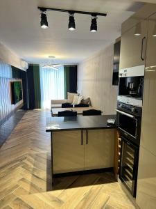 Azur Properties 24