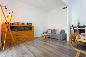 Moderno y espacioso apartamento en Calle Mallorca
