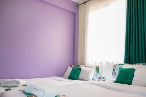 Cozy Rooms JKIA - 3 Bedroom With 5 Beds, 2Baths