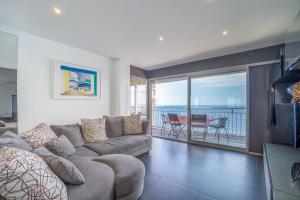 416-Apartamento con vistas mar y piscina