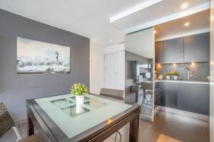 416-Apartamento con vistas mar y piscina