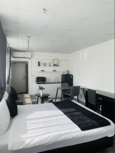 Atlantis Apartment Nguyen Thai Hoc