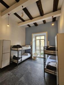 Bed in 4-Bed Mixed Dormitory Room with En suite Bathroom  room in La Controra Hostel Naples