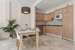 Ático en Puerto Banús frente al mar