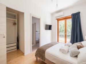 The Best Rent - Spacious flat a stones throw from the Vatican