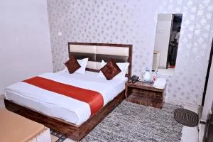 Hotel Party Mansion - Bareilly